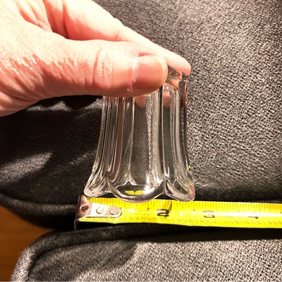 Circa Early 1900s EAPG Heisey 351 'Priscilla' Glass Fluted Toothpick Holder - Picture 6 of 7